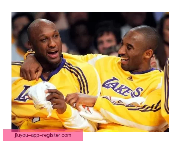 科比为奥多姆昏迷不醒时全力守护亲情与康复过程