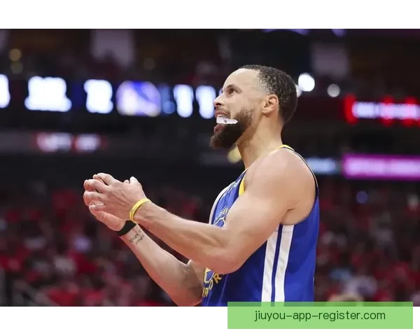 科尔透露库里将参加队内对抗赛 重点防守文班车对策已定