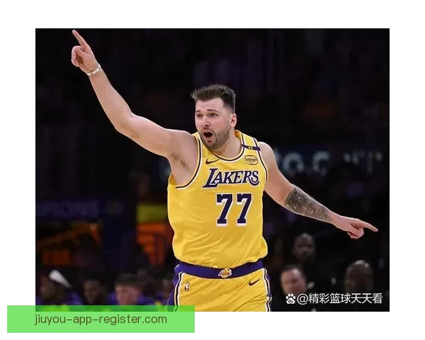 东契奇技犯撤销免禁赛 偷听战术引发热议 9连胜场均40分创历史新高